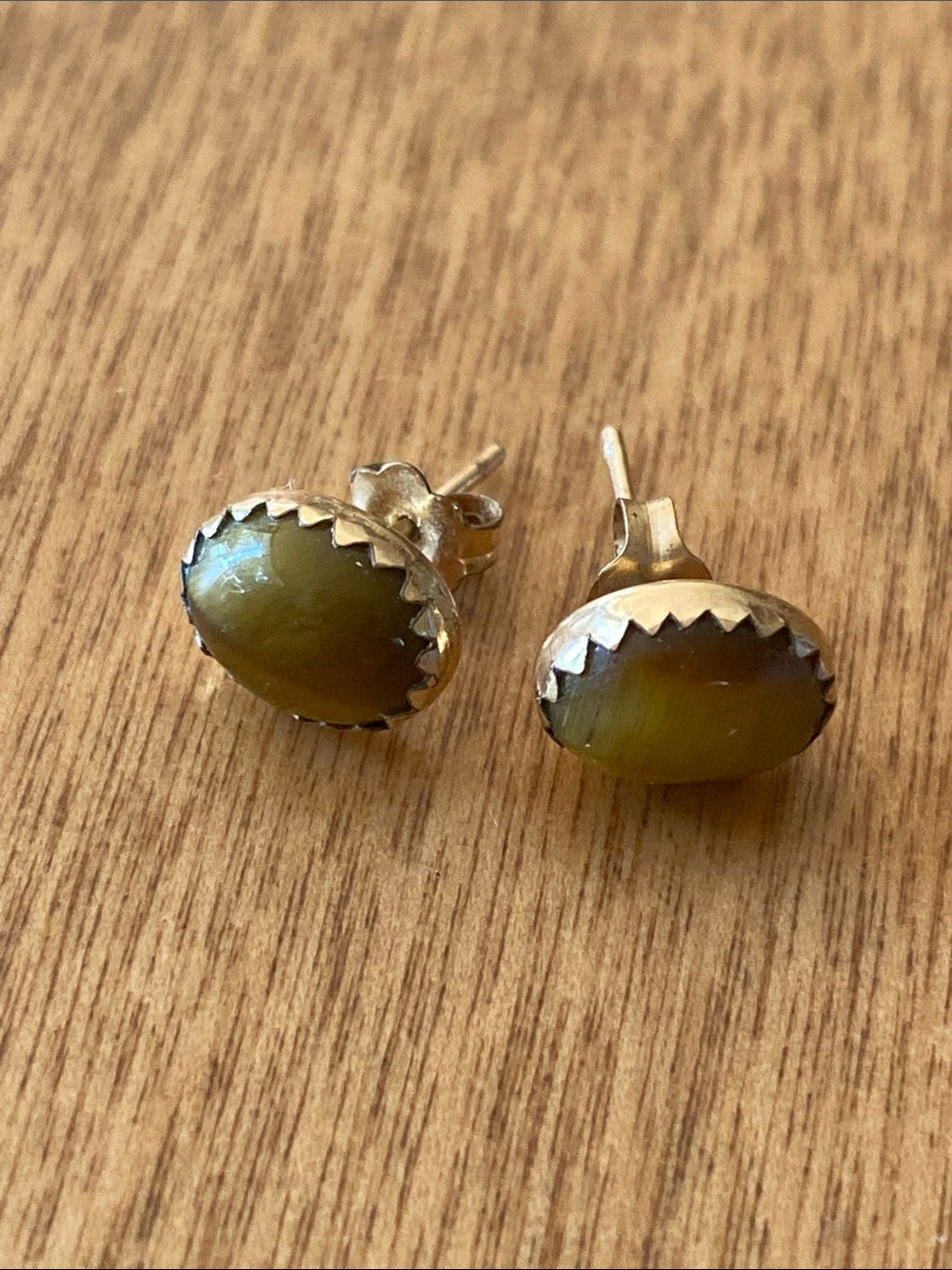 Gold filled vintage Olive Green Cat's Eye Stud Earrings